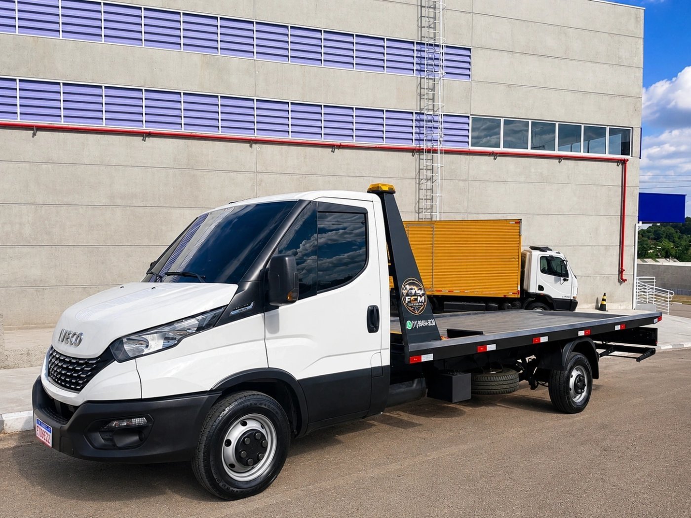 Iveco Daily 35-150 plataforma da FCM