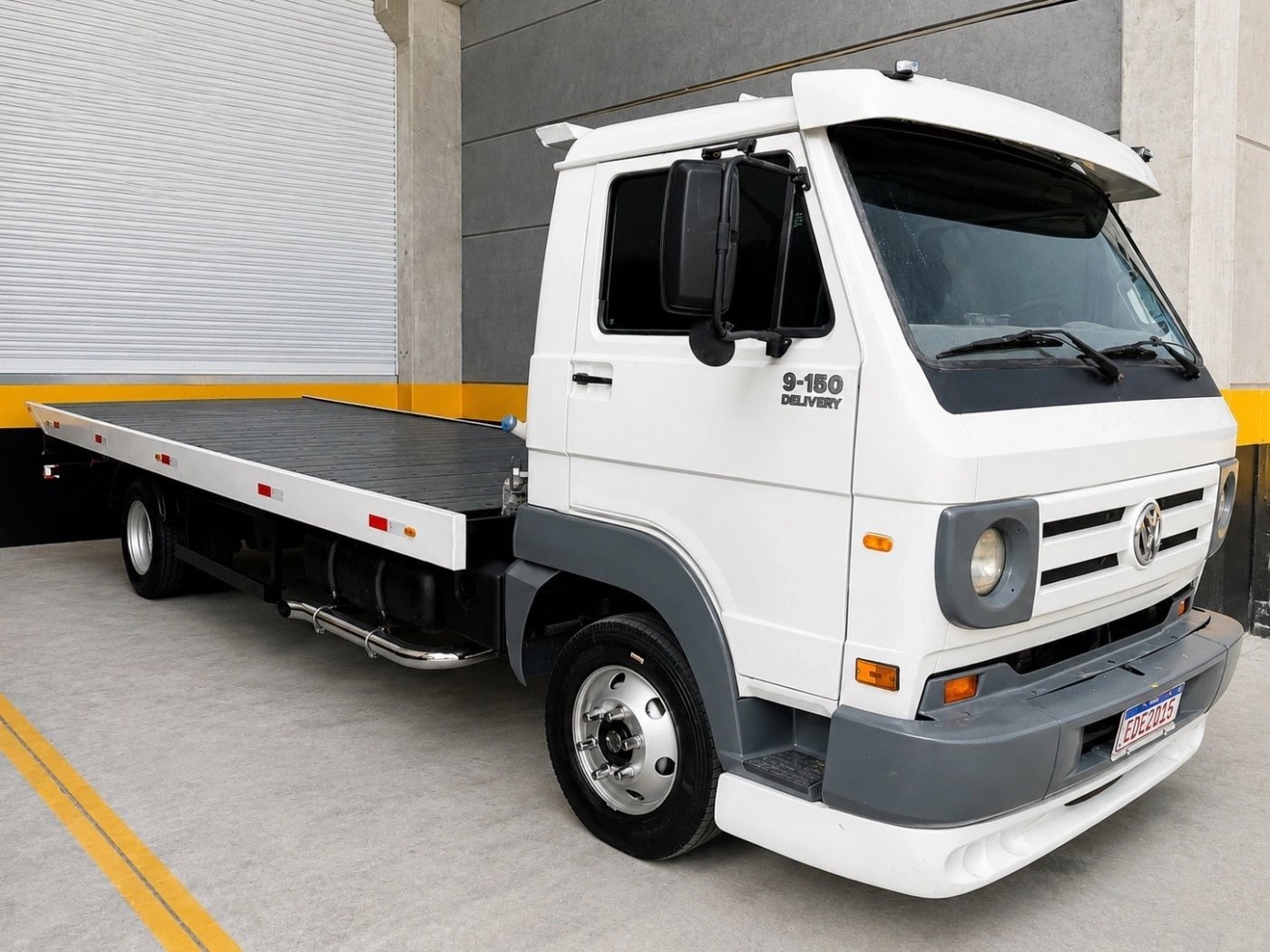 VW 9-150 plataforma da FCM